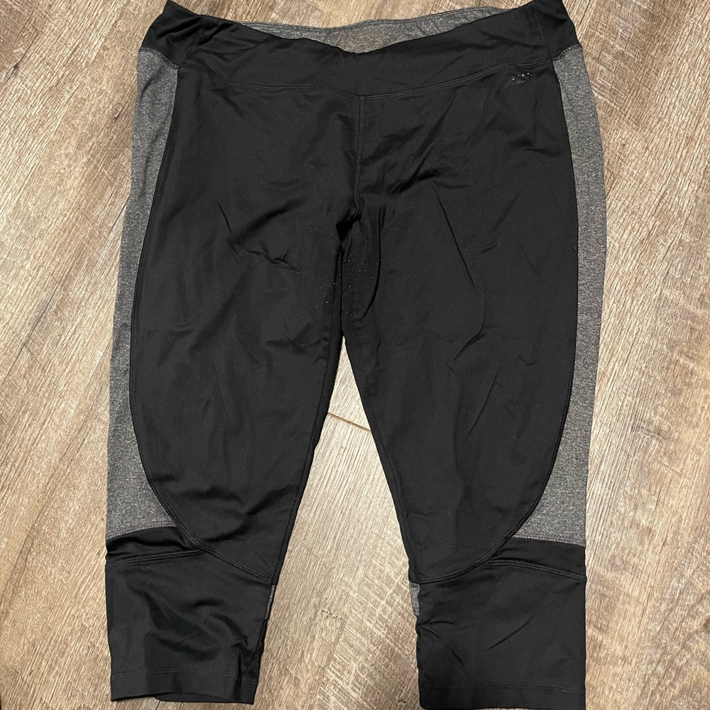 Black and Gray Athletic Leggings